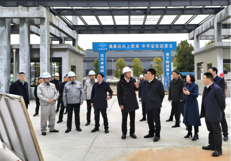 肖湘暉到建筑工程公司科倫、湘盛福諾項目調(diào)研